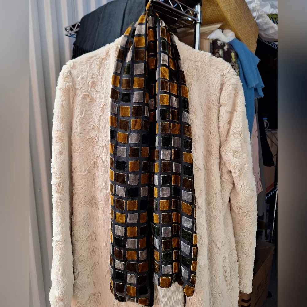 ECHO | Velvet, See-through Scarf